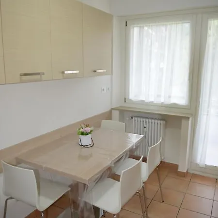 Laura Apartment