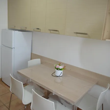 Laura Apartment